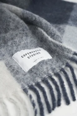 COPENHAGEN STUDIOS Cph Shawl 4 Wool Mix- Sjaals