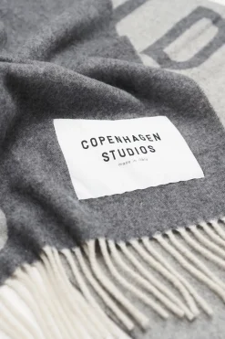 COPENHAGEN STUDIOS Cph Shawl 1 Wool Mix- Sjaals